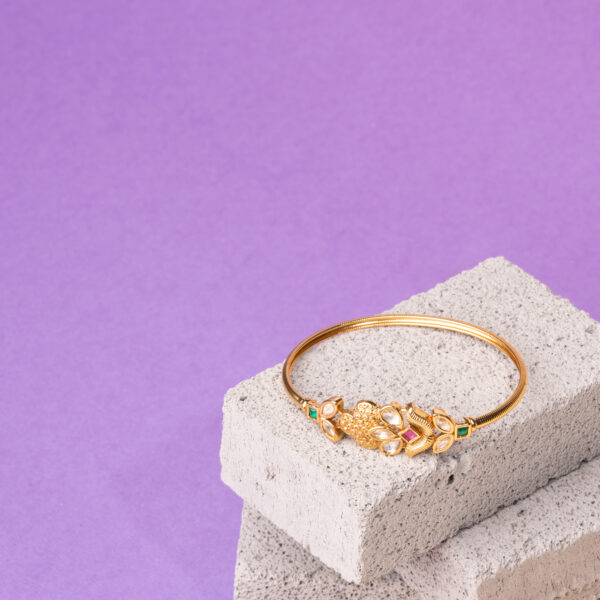 Elegant American Diamond Kada