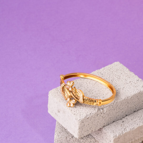 Elegant American Diamond Kada
