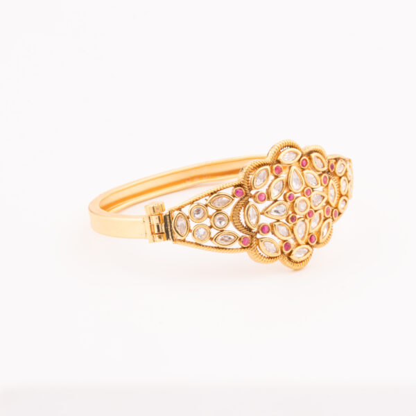 Elegant American Diamond Kada - Image 3
