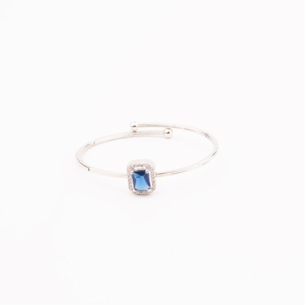 Elegant American Diamond Kada - Image 2